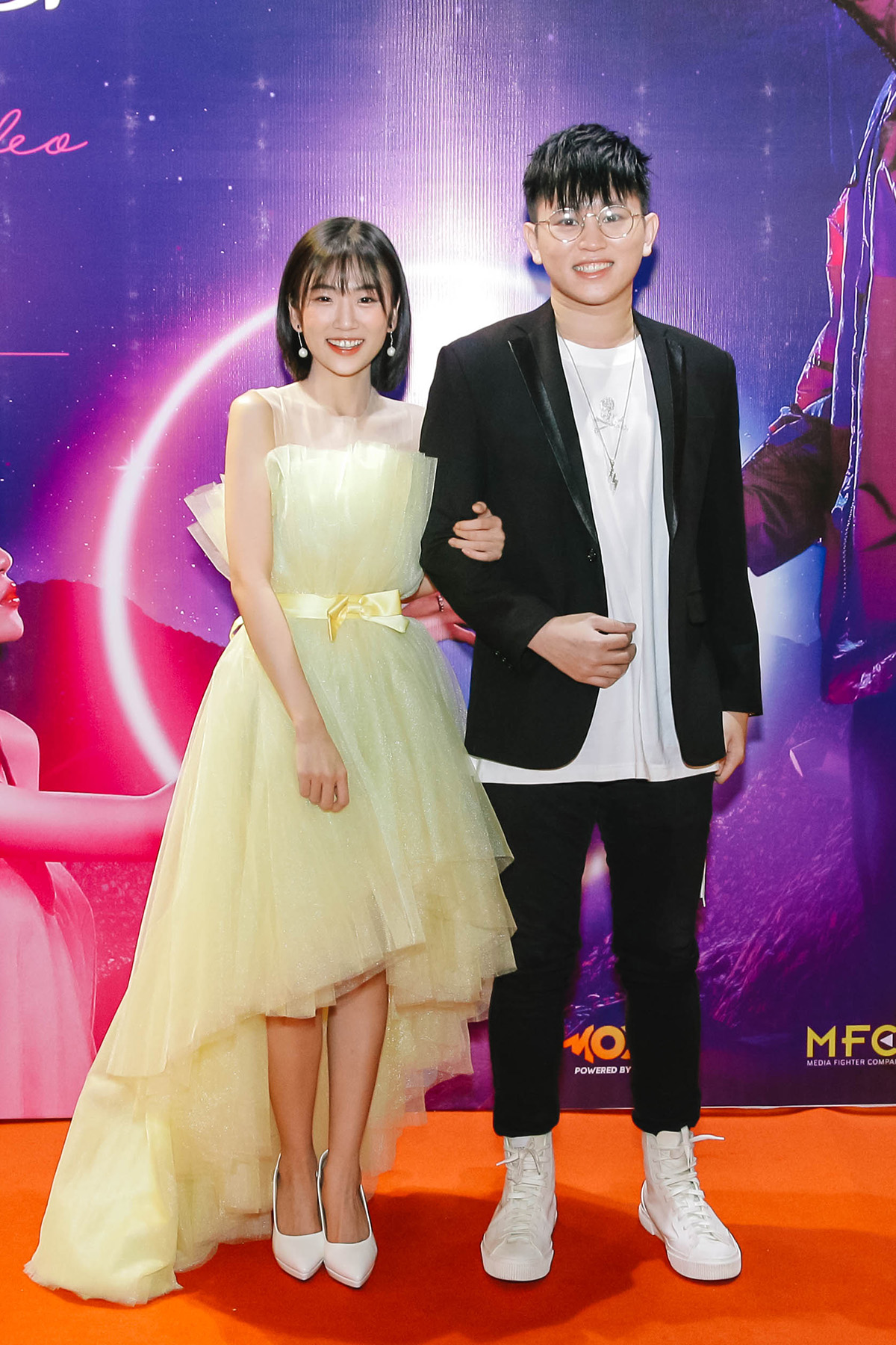 Thay AMEE làm nàng thơ mới của B Ray, Trang Yue ra MV debut mang tên "Thương Anh".