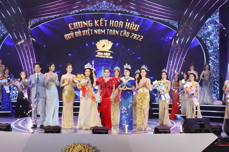 Ngôi vị Tân hoa hậu Quý bà Việt Nam Toàn cầu 2022 chính thức thuộc về doanh nhân Trần Thị Ái Loan