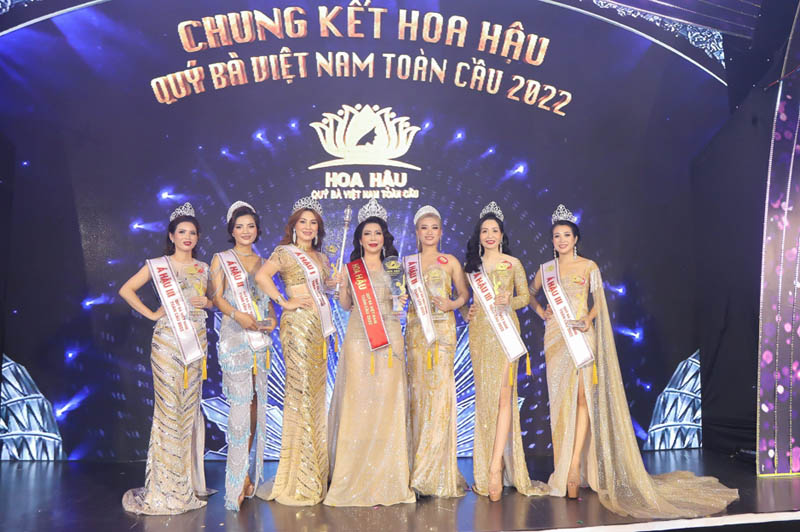 Các thí sinh đăng quang của cuộc thi