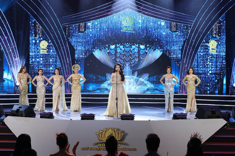 Top 7 thí sinh vào vòng thi ứng xử