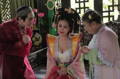'Nam Phi Liên Hoàn Kế': Nam Thư bị ăn tát, té cầu, đuổi ra khỏi hậu cung